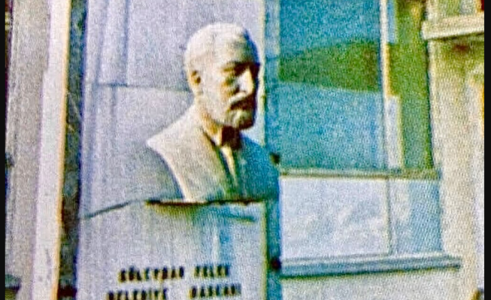 Ordu’nun Hafızası Depoda mı? Efsane Başkan Süleyman Felek’in Büstü Nerede?
