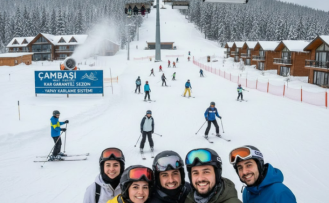 Çambaşı Kayak Merkezi Sezonu Açtı: Karadeniz’de Yapay Karlama Dönemi Başladı!